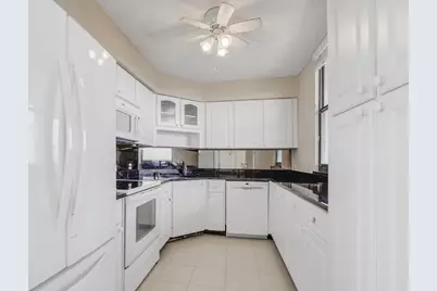 132 Lakeshore Drive #1117, North Palm Beach, FL 33408 - Photo 11