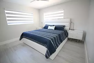 2548 SE 14th Street E, Pompano Beach, FL 33062 - Photo 31
