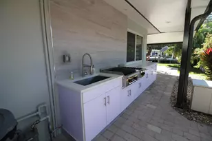 2548 SE 14th Street E, Pompano Beach, FL 33062 - Photo 45