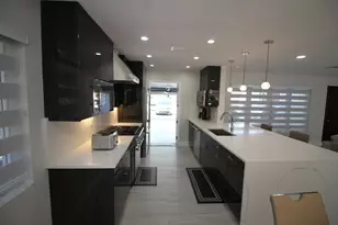 2548 SE 14th Street E, Pompano Beach, FL 33062 - Photo 15
