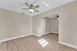 4701 NW 11th Ct, Lauderhill, FL 33313 - Photo 7