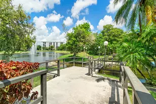 2236 N Cypress Bend Dr, Pompano Beach, FL 33069 - Photo 51