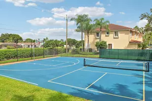 2850 S Oasis Dr, Boynton Beach, FL 33426 - Photo 37