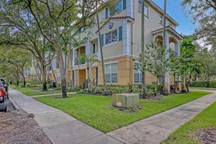 2850 S Oasis Dr, Boynton Beach, FL 33426 - Photo 3