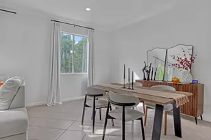 2850 S Oasis Dr, Boynton Beach, FL 33426 - Photo 9