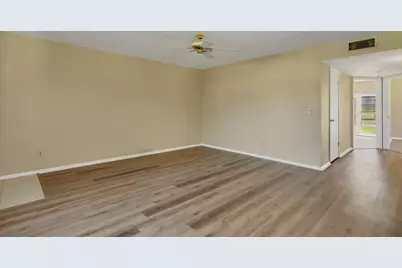 89 Crooked Tree Lane #106, Vero Beach, FL 32962 - Photo 5