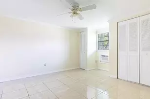 1010 SE Euclid Ln, Port Saint Lucie, FL 34983 - Photo 13