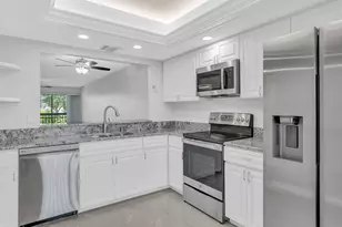 3200 Twin Lakes Terrace, Fort Pierce, FL 34951 - Photo 13