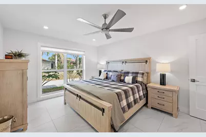 9524 SE Cove Point Street, Jupiter, FL 33469 - Photo 11