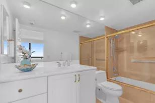 4000 N Ocean Dr, Singer Island, FL 33404 - Photo 37