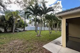 690 Via Toscana, Wellington, FL 33414 - Photo 17