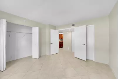 1548 SE Royal Green Circle #M108, Port Saint Lucie, FL 34952 - Photo 11