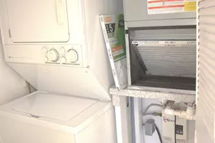 198 Lake Evelyn Dr, West Palm Beach, FL 33411 - Photo 21