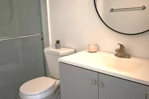 198 Lake Evelyn Dr, West Palm Beach, FL 33411 - Photo 15