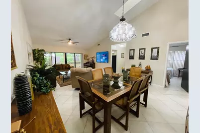 354 SW 28th Avenue, Delray Beach, FL 33445 - Photo 5