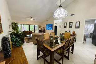 354 SW 28th Ave, Delray Beach, FL 33445 - Photo 5