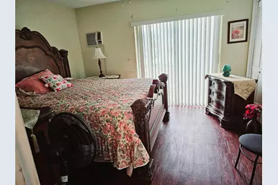 102 Easthampton E, West Palm Beach, FL 33417 - Photo 11