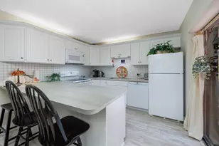 5996 SE Riverboat Dr, Stuart, FL 34997 - Photo 9