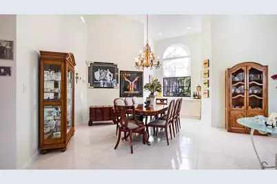 10767 Boca Woods Lane, Boca Raton, FL 33428 - Photo 17