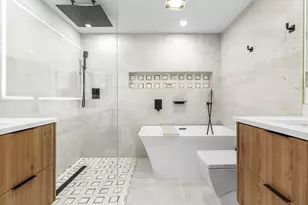 931 Palm Trail, Delray Beach, FL 33483 - Photo 25