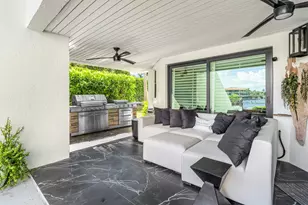931 Palm Trail, Delray Beach, FL 33483 - Photo 27