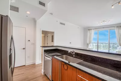 1551 N Flagler Drive #Uph 8, West Palm Beach, FL 33401 - Photo 17