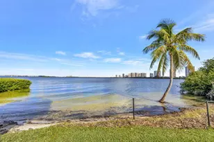 1141 Pine Point Rd, West Palm Beach, FL 33404 - Photo 31