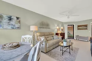 2069 NE Collins Cir, Jensen Beach, FL 34957 - Photo 9