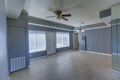 328 E Jasmine Drive, West Palm Beach, FL 33403 - Photo 25