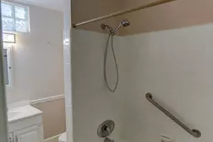 328 E Jasmine Dr, West Palm Beach, FL 33403 - Photo 21