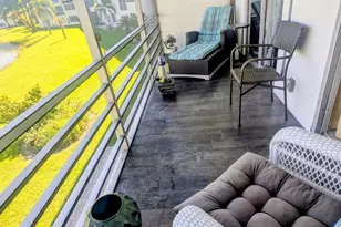 202 Wellington M, West Palm Beach, FL 33417 - Photo 13