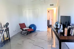 202 Wellington M, West Palm Beach, FL 33417 - Photo 11