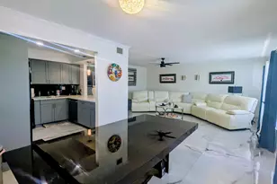 202 Wellington M, West Palm Beach, FL 33417 - Photo 1