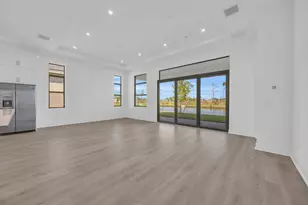 7155 SE Amalfi Ln, Stuart, FL 34997 - Photo 9