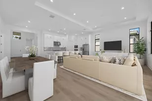 7155 SE Amalfi Ln, Stuart, FL 34997 - Photo 11