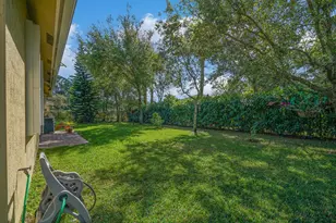 9328 Silent Oak Cir, West Palm Beach, FL 33411 - Photo 29