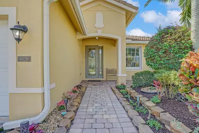 9328 Silent Oak Circle, Royal Palm Beach, FL 33411 - Photo 3