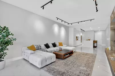 700 NE 24th Street #3206, Miami, FL 33137 - Photo 3