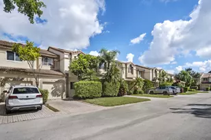 6809 Via Regina, Boca Raton, FL 33433 - Photo 3