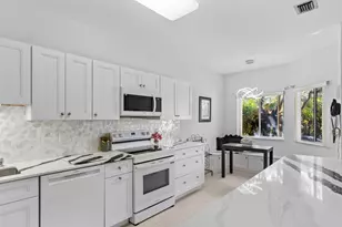 6809 Via Regina, Boca Raton, FL 33433 - Photo 5