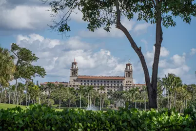 2 N Breakers Row Row #Ph4, Palm Beach, FL 33480 - Photo 27