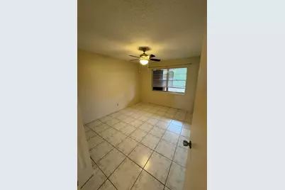 60 Kent D, West Palm Beach, FL 33417 - Photo 31