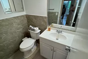 60 Kent D, West Palm Beach, FL 33417 - Photo 29