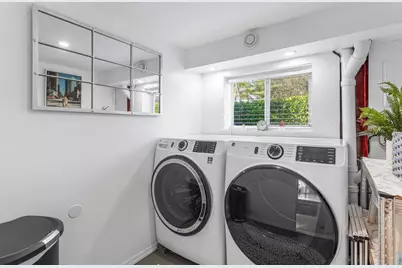 92 18th Avenue S, Lake Worth Beach, FL 33460 - Photo 17