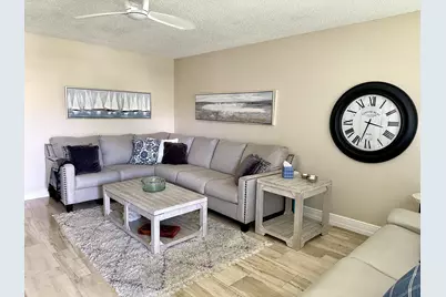 359 Oakridge T, Deerfield Beach, FL 33442 - Photo 7