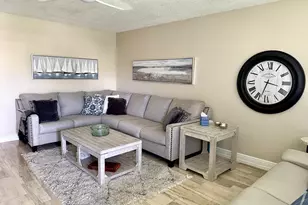 359 Oakridge T, Deerfield Beach, FL 33442 - Photo 7