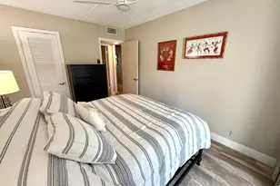 359 Oakridge T, Deerfield Beach, FL 33442 - Photo 27