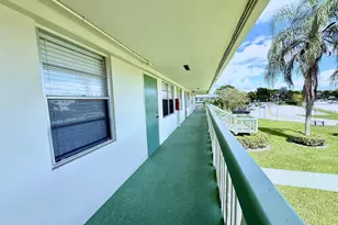 359 Oakridge T, Deerfield Beach, FL 33442 - Photo 37