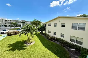 359 Oakridge T, Deerfield Beach, FL 33442 - Photo 41