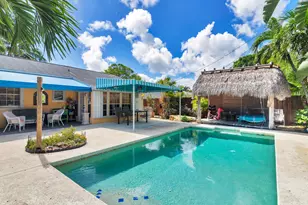 341 Nottingham Blvd, West Palm Beach, FL 33405 - Photo 1